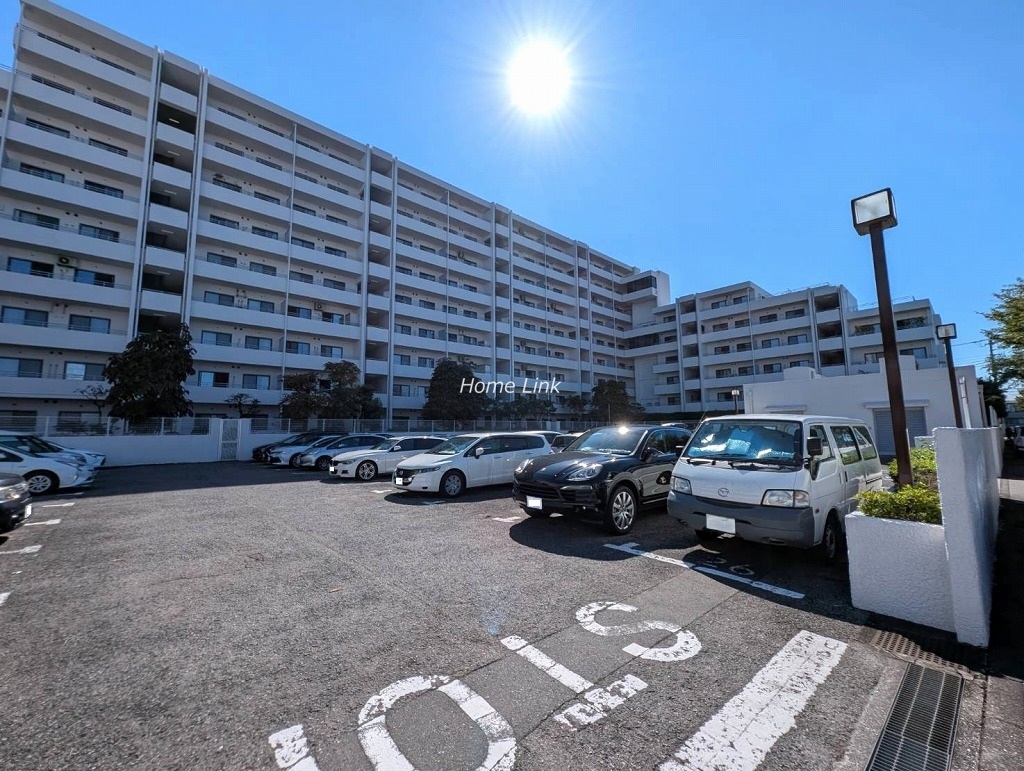 コートハウス城北中央公園　駐車場